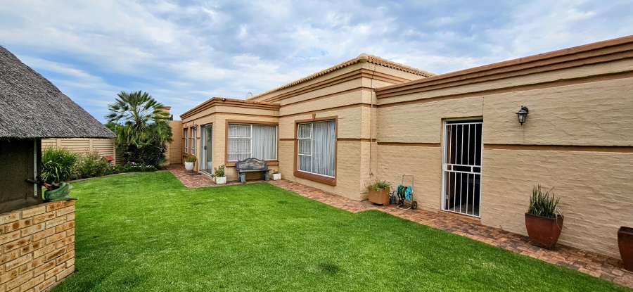 3 Bedroom Property for Sale in Arcon Park Gauteng
