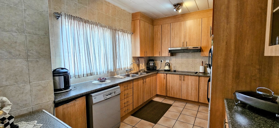 3 Bedroom Property for Sale in Arcon Park Gauteng