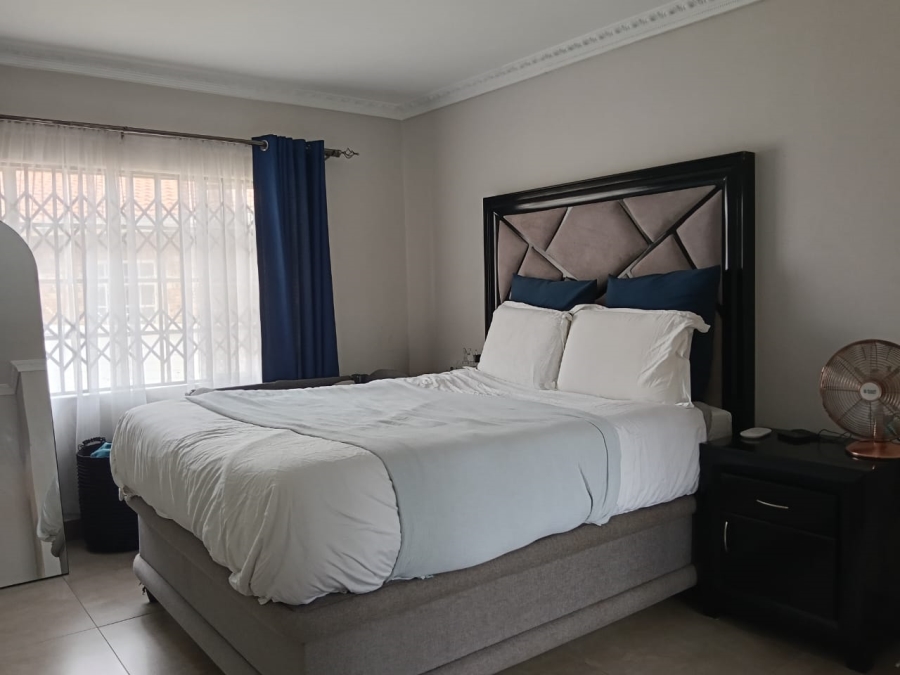 3 Bedroom Property for Sale in Westergloor Gauteng