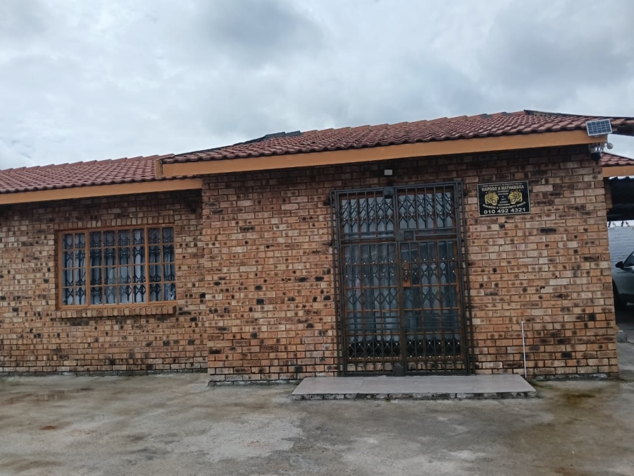 3 Bedroom Property for Sale in Westergloor Gauteng