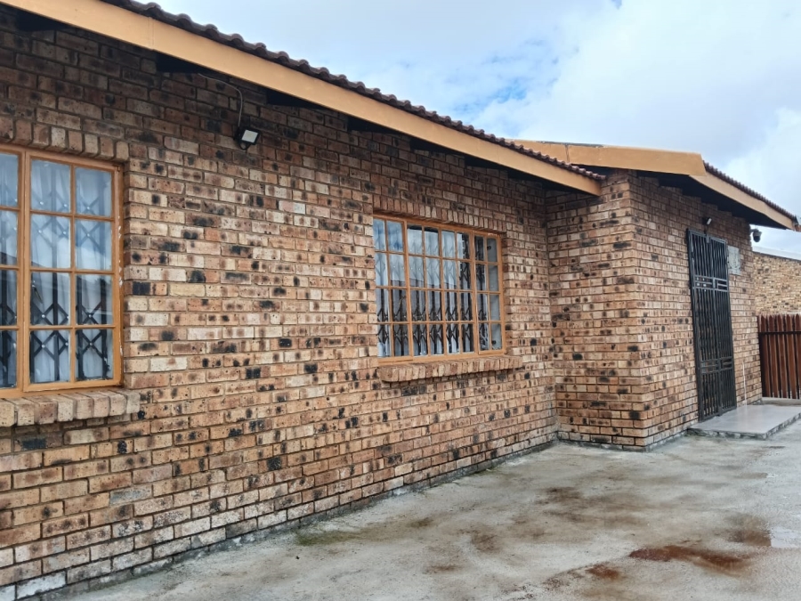 3 Bedroom Property for Sale in Westergloor Gauteng