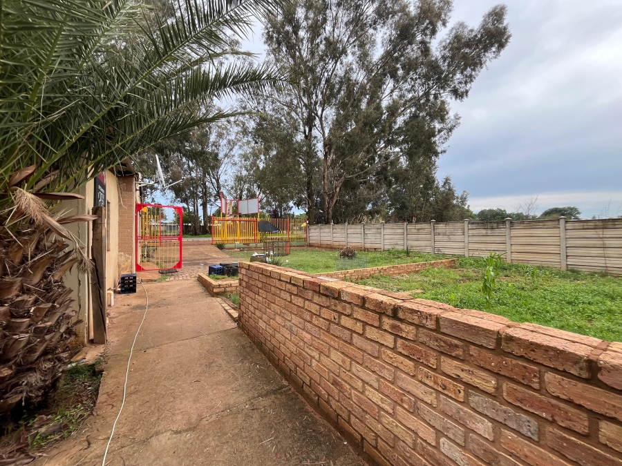 3 Bedroom Property for Sale in Tenacre A H Gauteng