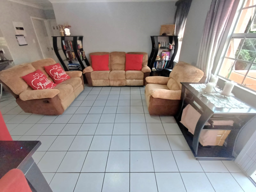 To Let 2 Bedroom Property for Rent in Meyersdal Gauteng