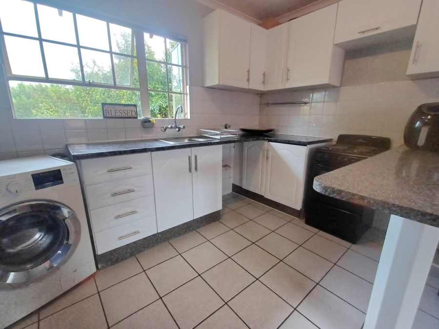 To Let 2 Bedroom Property for Rent in Meyersdal Gauteng