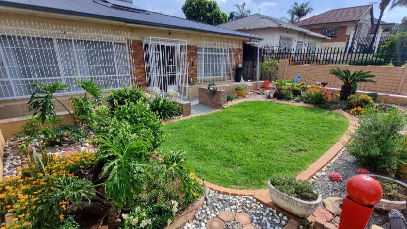 3 Bedroom Property for Sale in South Crest Gauteng