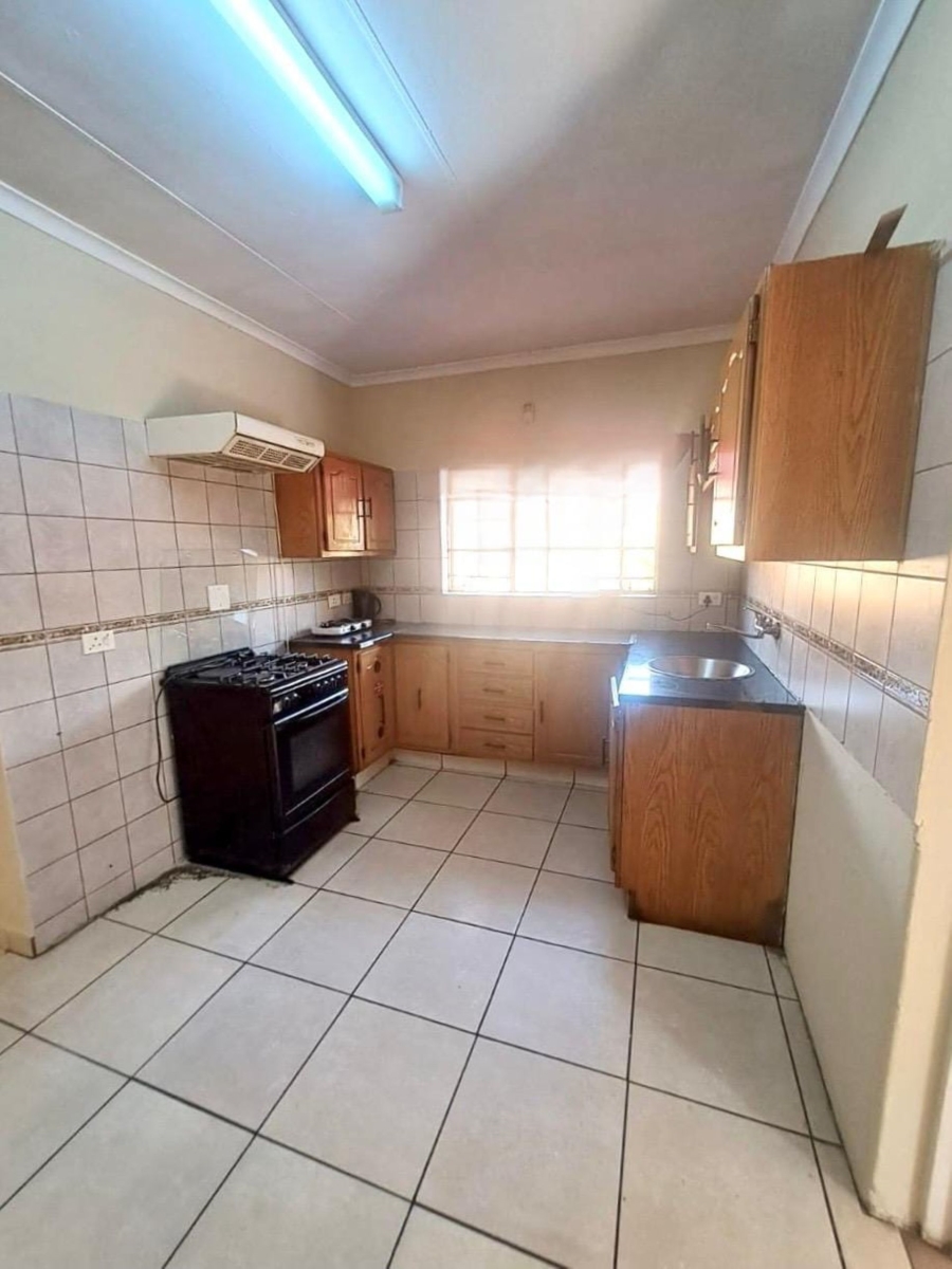 3 Bedroom Property for Sale in Newlands Gauteng