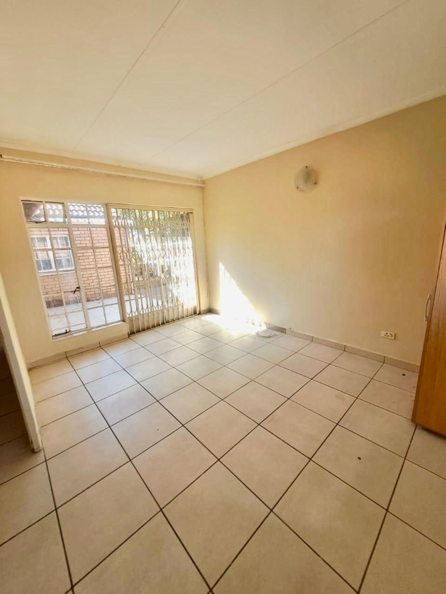 3 Bedroom Property for Sale in Newlands Gauteng