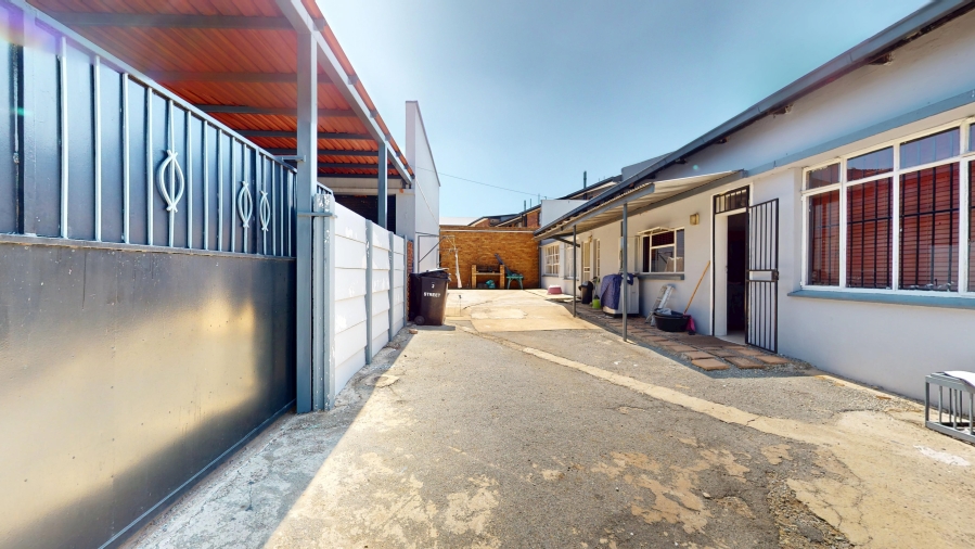 Commercial Property for Sale in Parkrand Gauteng