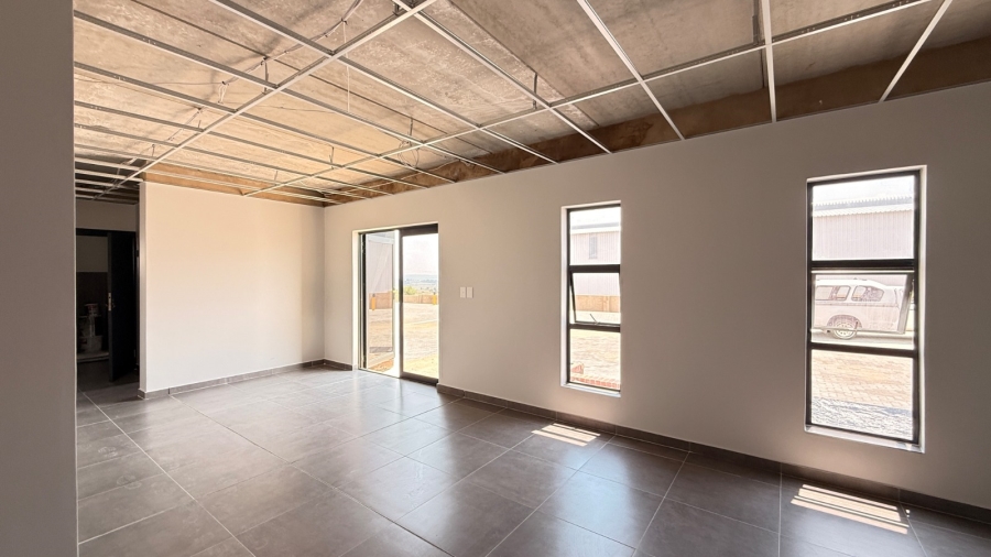 Commercial Property for Sale in Knoppieslaagte Gauteng