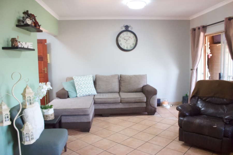 3 Bedroom Property for Sale in Glen Marais Gauteng