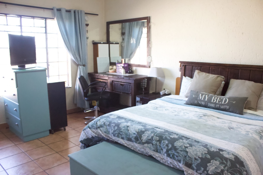 3 Bedroom Property for Sale in Glen Marais Gauteng