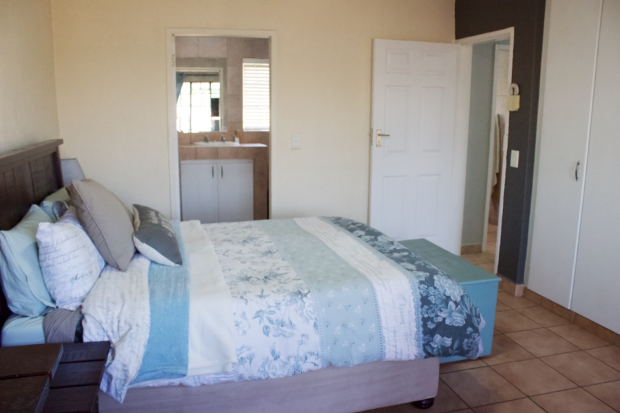 3 Bedroom Property for Sale in Glen Marais Gauteng