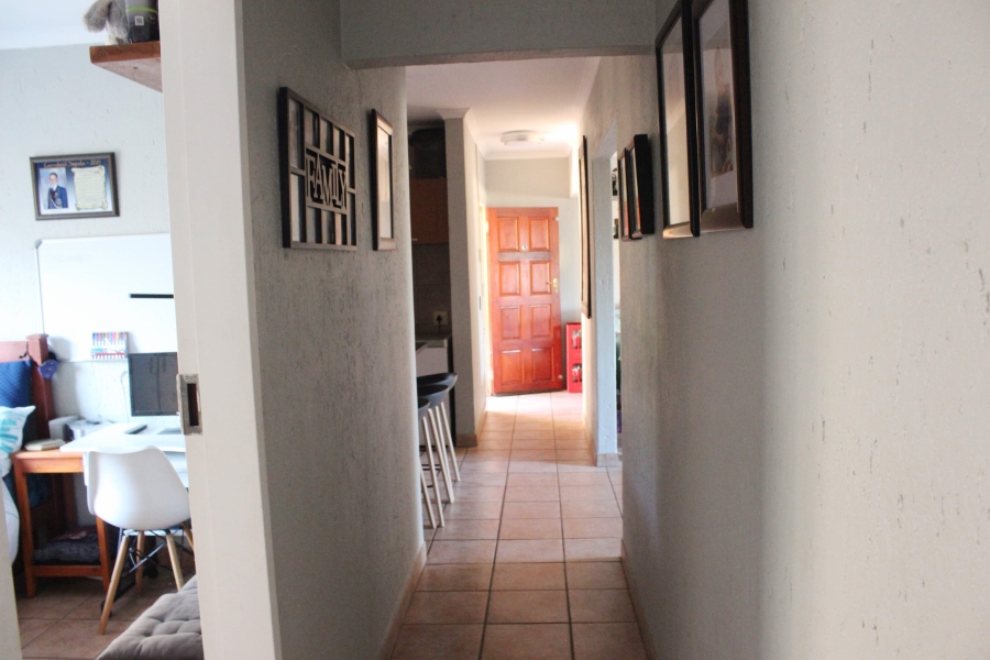 3 Bedroom Property for Sale in Glen Marais Gauteng