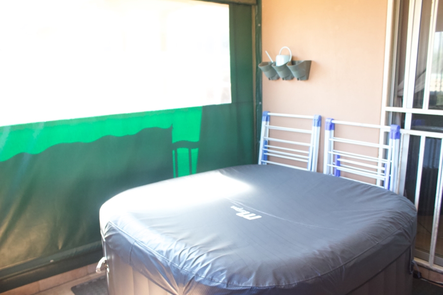 3 Bedroom Property for Sale in Glen Marais Gauteng