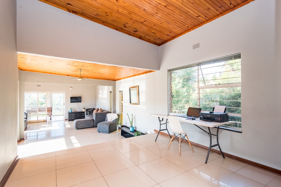 4 Bedroom Property for Sale in Helderkruin Gauteng