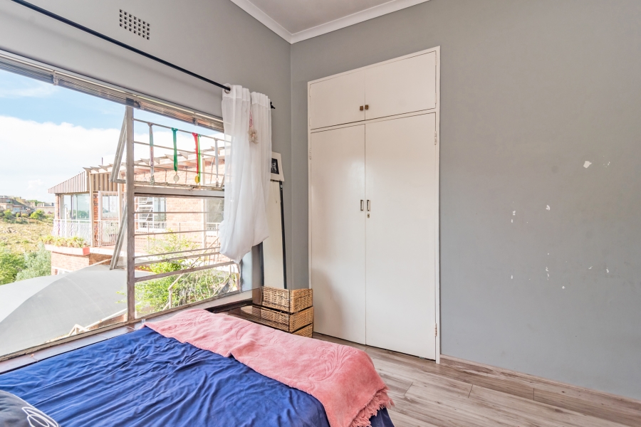 4 Bedroom Property for Sale in Helderkruin Gauteng