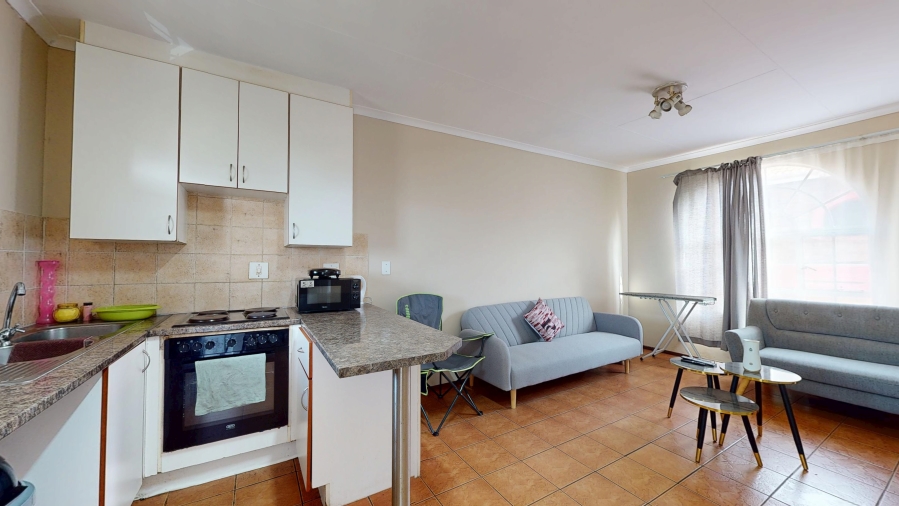 1 Bedroom Property for Sale in Ravenswood Gauteng