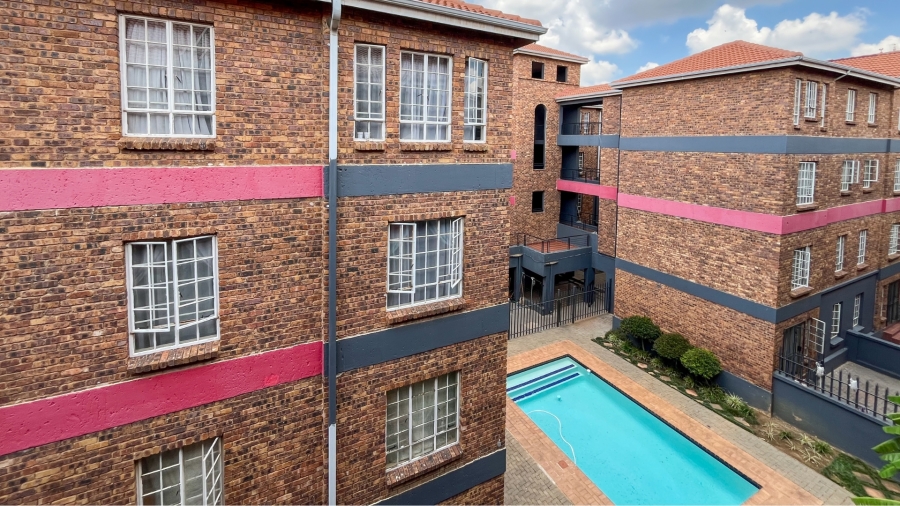 1 Bedroom Property for Sale in Ravenswood Gauteng