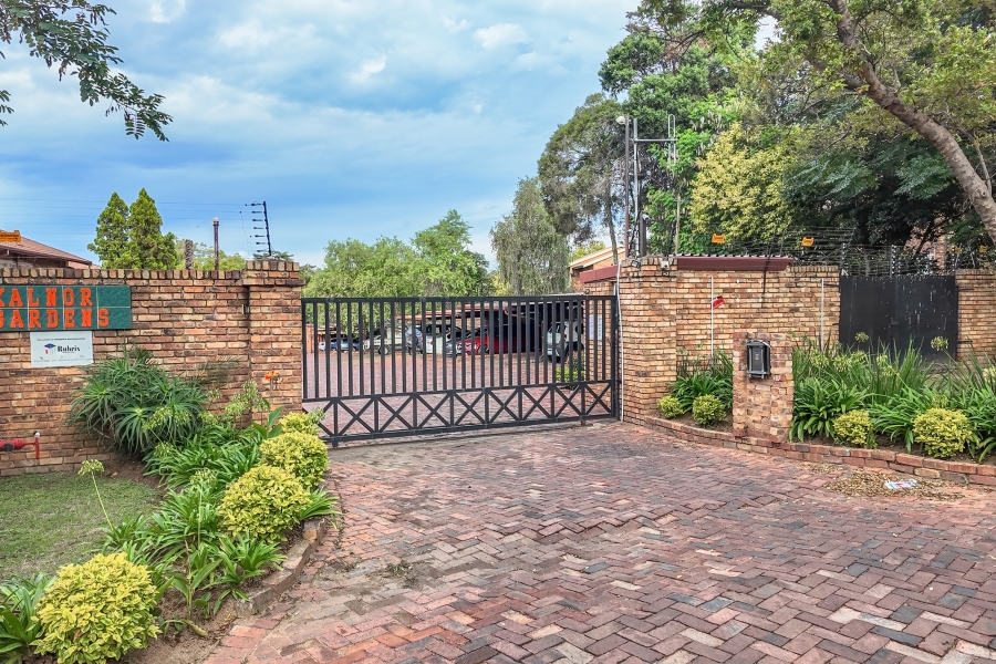 3 Bedroom Property for Sale in Buccleuch Gauteng