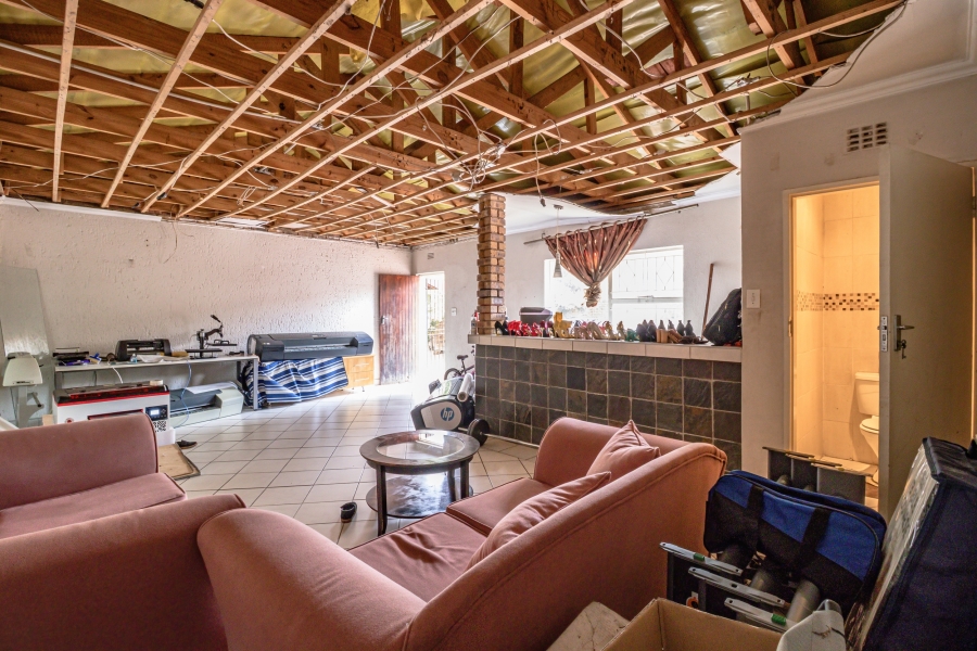 3 Bedroom Property for Sale in Buccleuch Gauteng