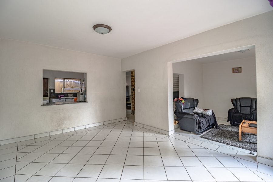 3 Bedroom Property for Sale in Buccleuch Gauteng