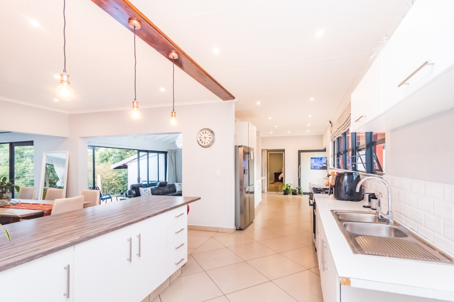 3 Bedroom Property for Sale in Noordheuwel Gauteng