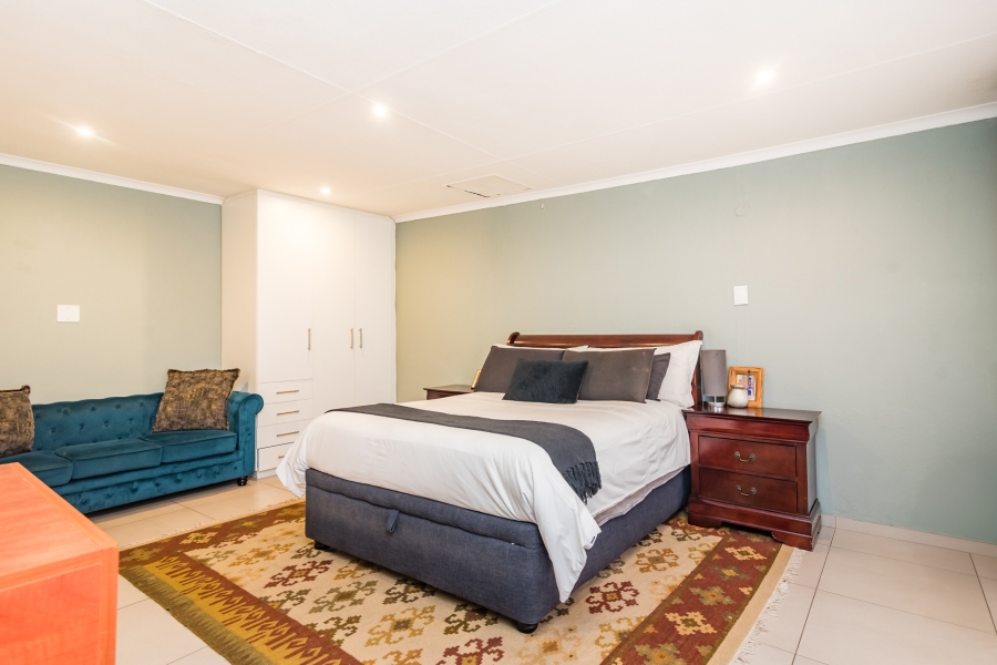 3 Bedroom Property for Sale in Noordheuwel Gauteng