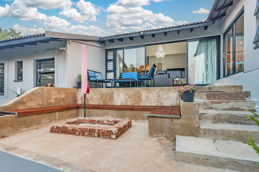 3 Bedroom Property for Sale in Noordheuwel Gauteng