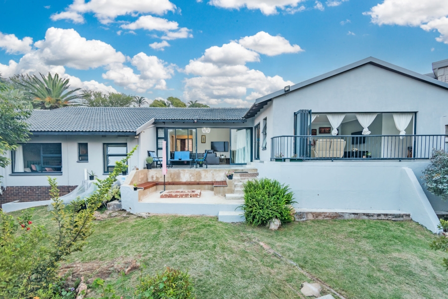 3 Bedroom Property for Sale in Noordheuwel Gauteng