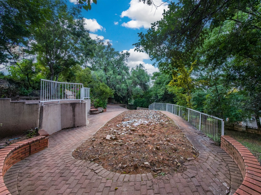 3 Bedroom Property for Sale in Noordheuwel Gauteng