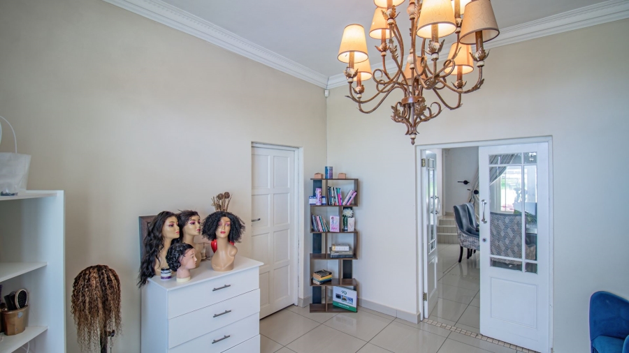 3 Bedroom Property for Sale in Vorna Valley Gauteng