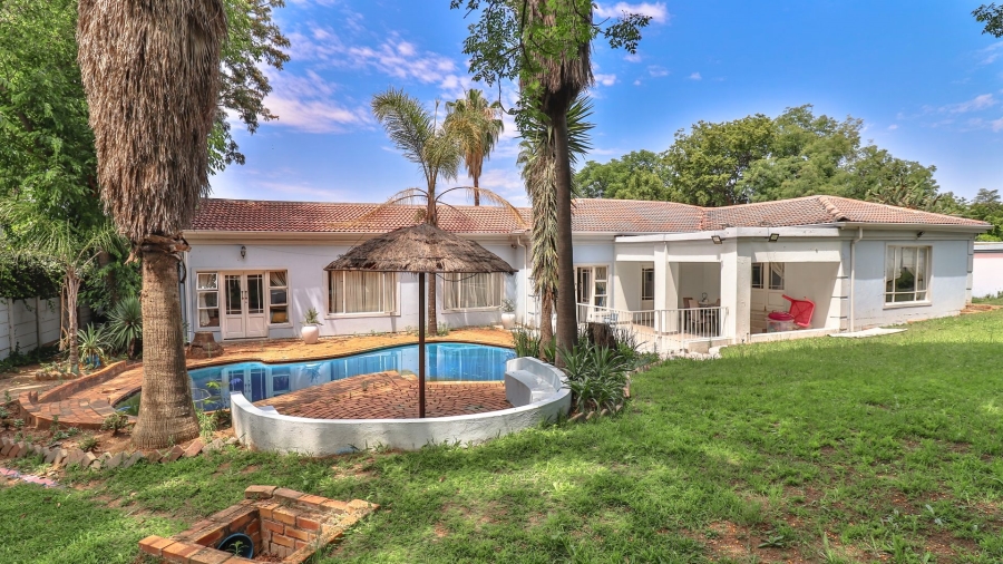 3 Bedroom Property for Sale in Vorna Valley Gauteng