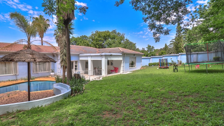 3 Bedroom Property for Sale in Vorna Valley Gauteng