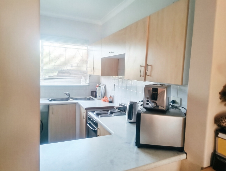 2 Bedroom Property for Sale in Buccleuch Gauteng