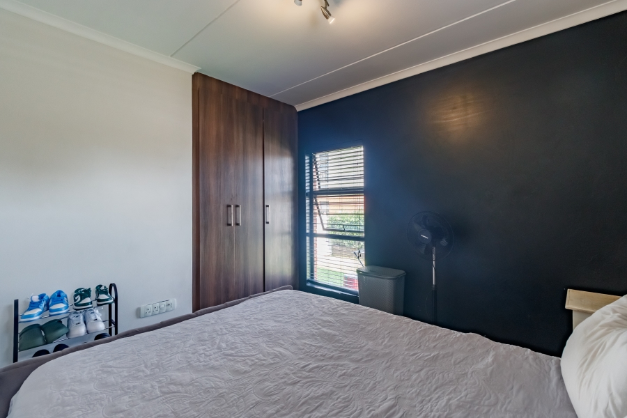 2 Bedroom Property for Sale in Barbeque Downs Gauteng