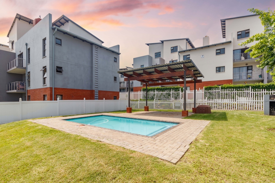 2 Bedroom Property for Sale in Barbeque Downs Gauteng