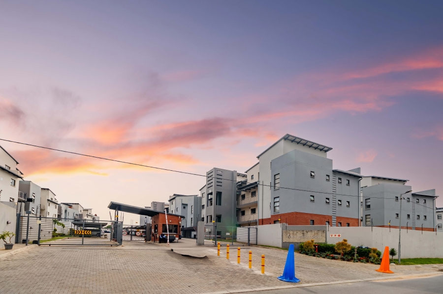 2 Bedroom Property for Sale in Barbeque Downs Gauteng