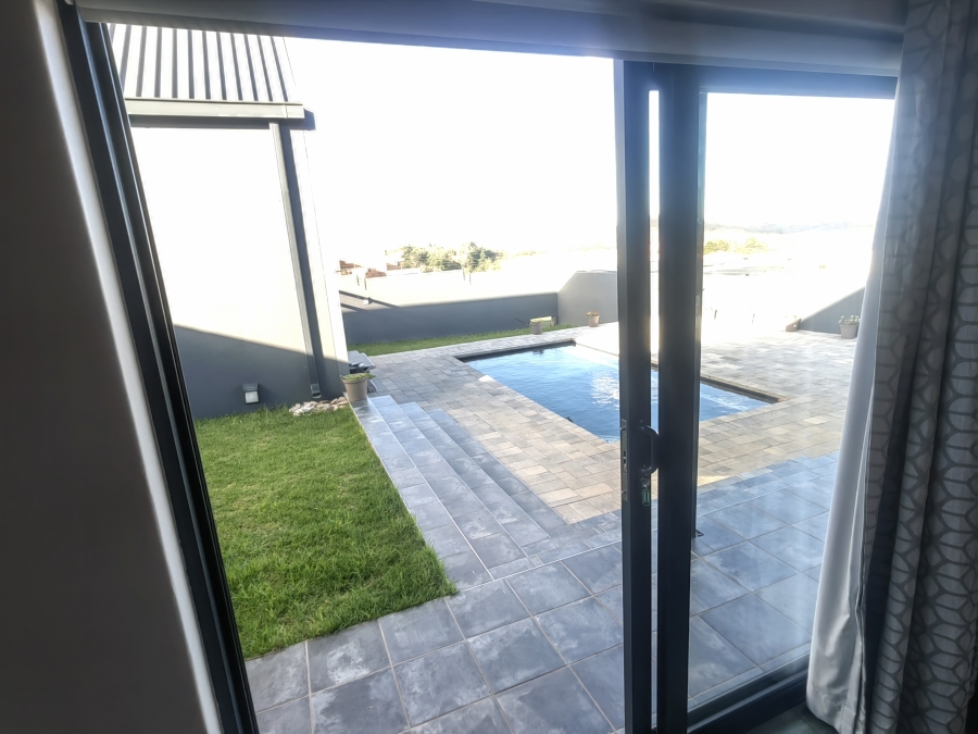 4 Bedroom Property for Sale in Overkruin Gauteng