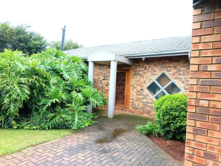 3 Bedroom Property for Sale in Kenleaf Gauteng
