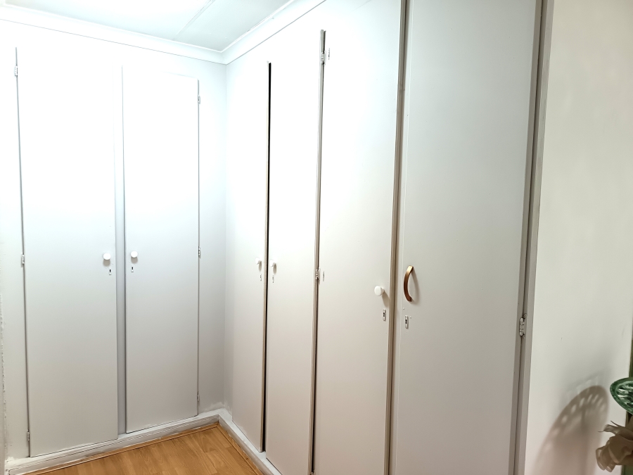 3 Bedroom Property for Sale in Kenleaf Gauteng