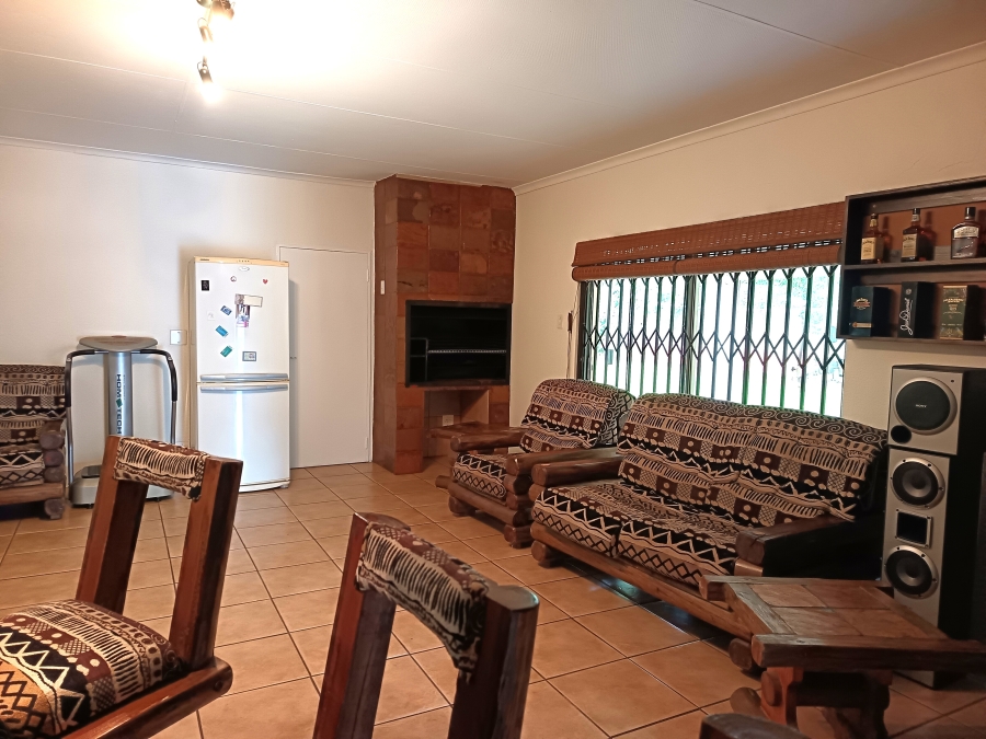 3 Bedroom Property for Sale in Kenleaf Gauteng