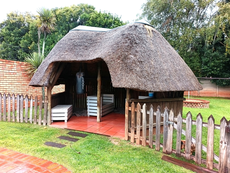 3 Bedroom Property for Sale in Kenleaf Gauteng