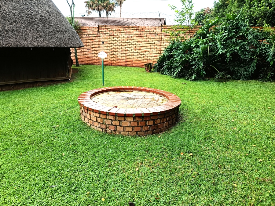 3 Bedroom Property for Sale in Kenleaf Gauteng