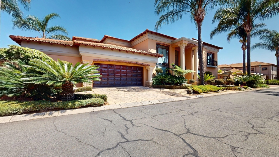 5 Bedroom Property for Sale in Beyers Park Gauteng