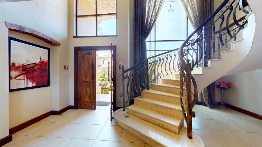 5 Bedroom Property for Sale in Beyers Park Gauteng