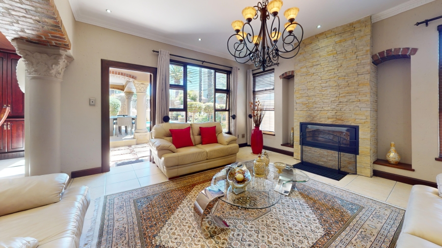 5 Bedroom Property for Sale in Beyers Park Gauteng