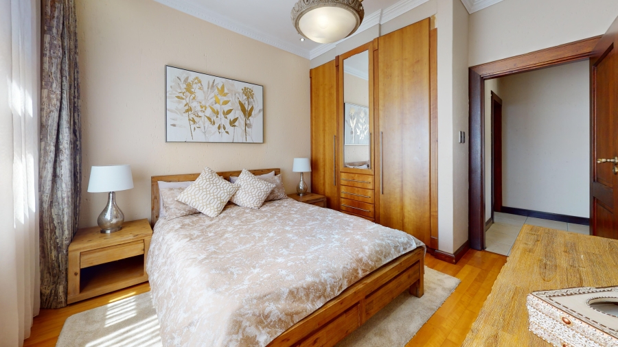 5 Bedroom Property for Sale in Beyers Park Gauteng