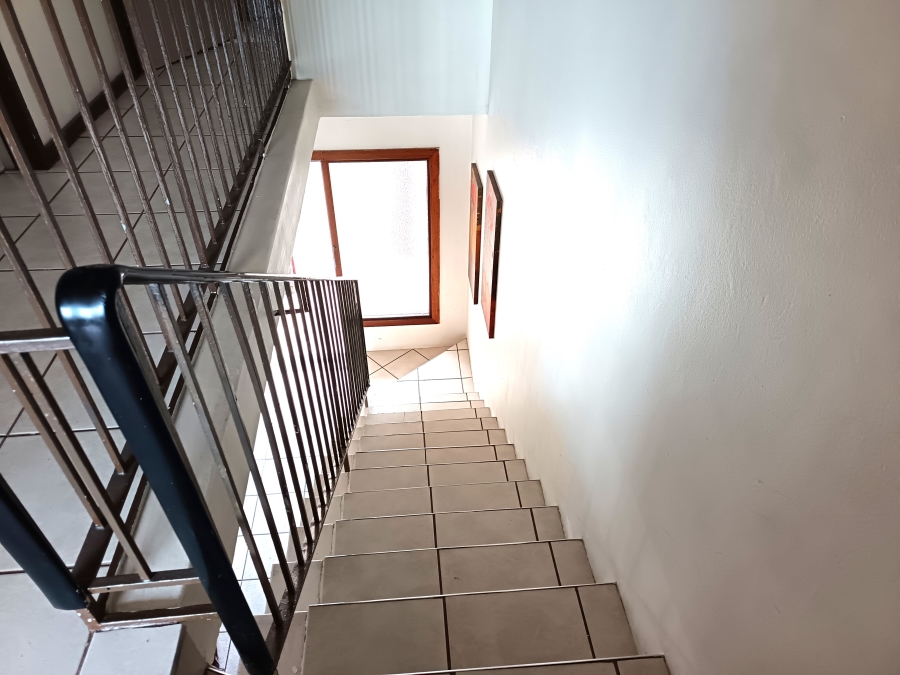 2 Bedroom Property for Sale in East Geduld Gauteng