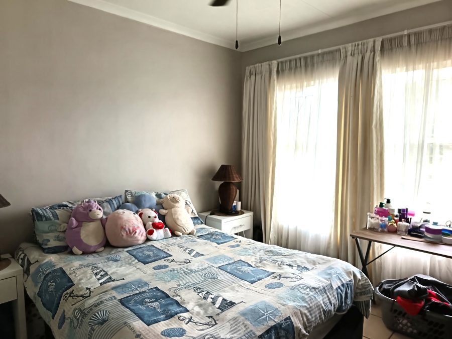 2 Bedroom Property for Sale in East Geduld Gauteng
