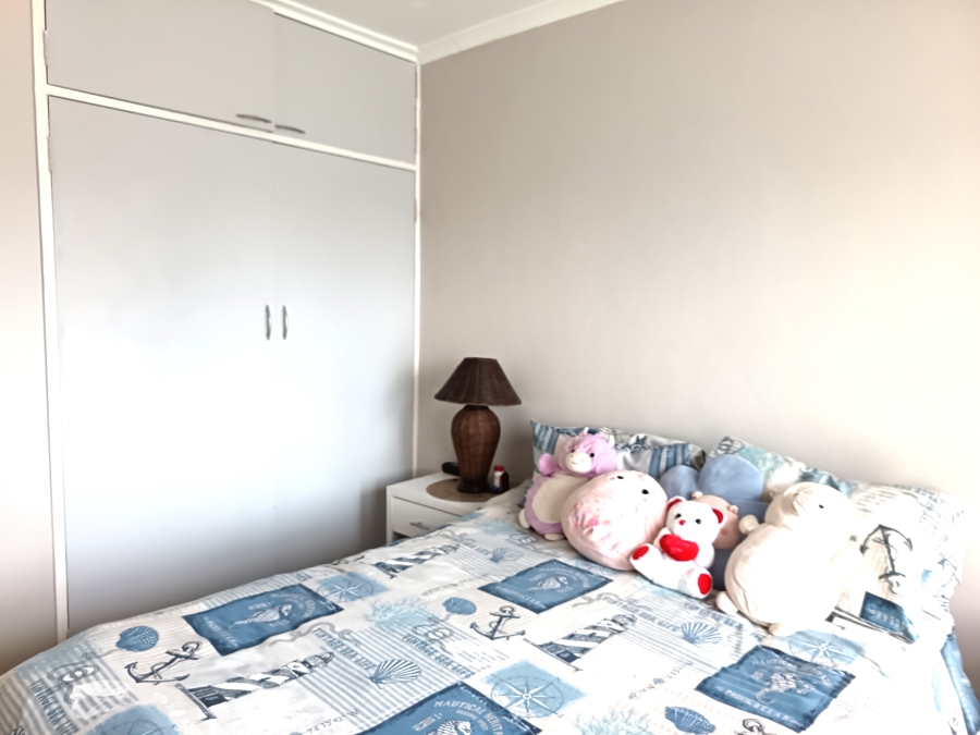 2 Bedroom Property for Sale in East Geduld Gauteng